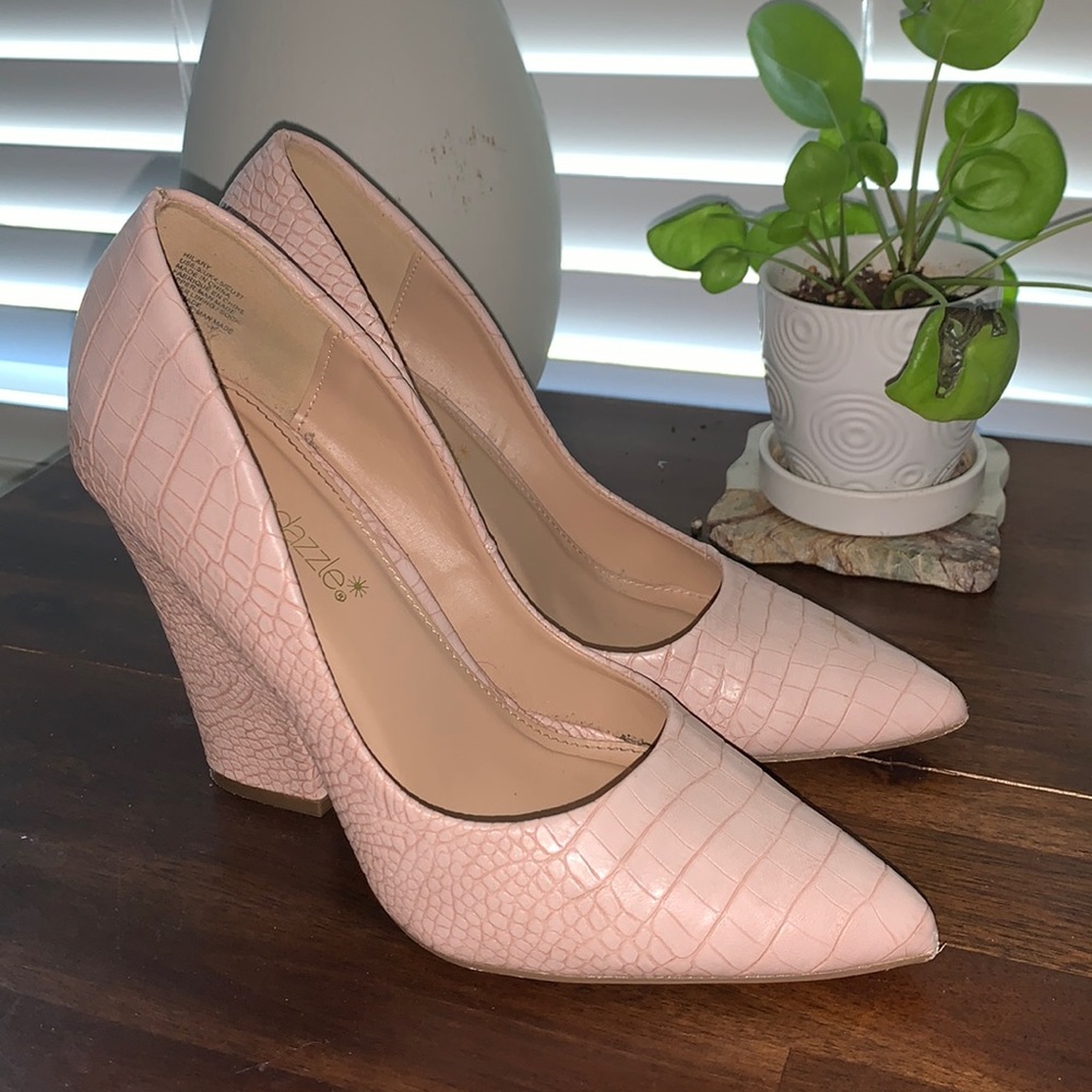 Blush/pink semi block heels